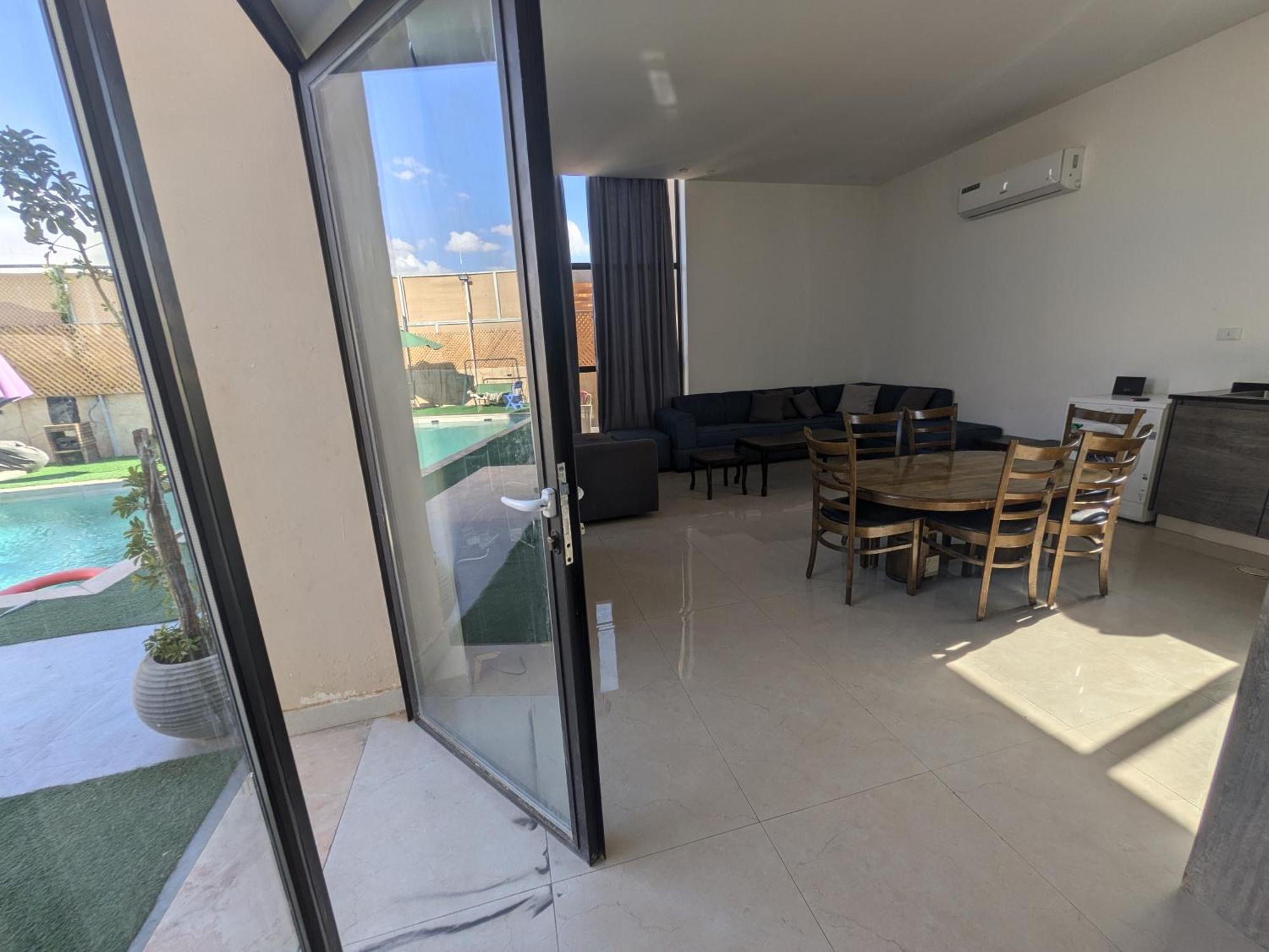 Aeropuerta Mini Villa - Private Layover Near Amman Airport Al Qastal Екстериор снимка