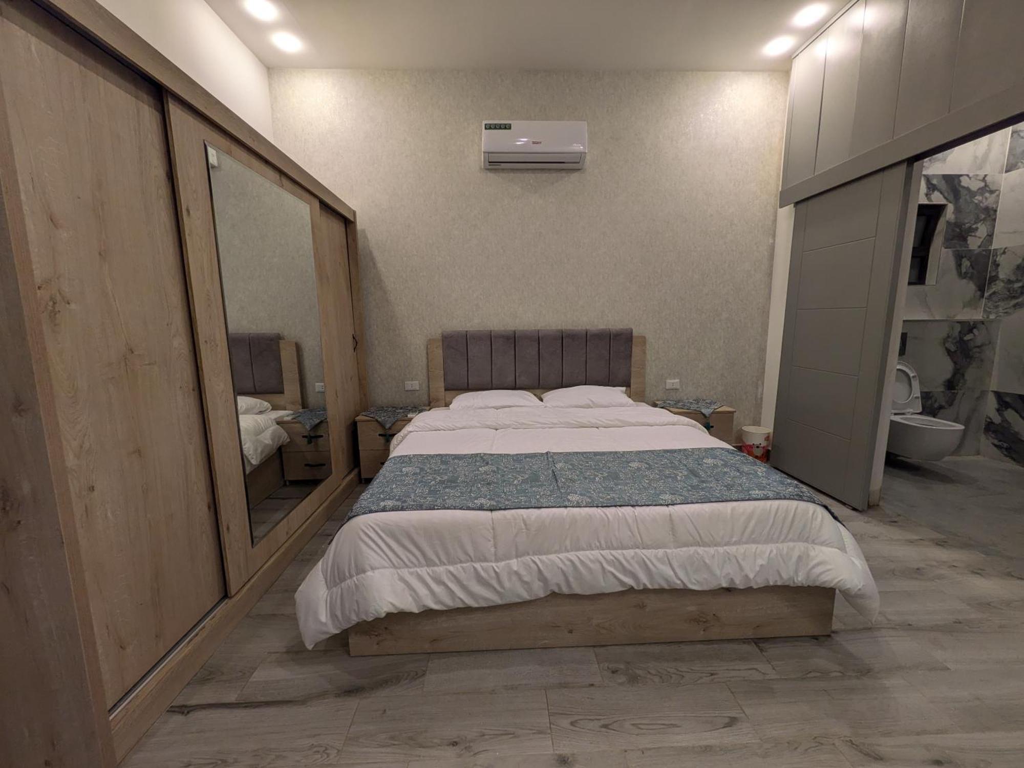 Aeropuerta Mini Villa - Private Layover Near Amman Airport Al Qastal Екстериор снимка