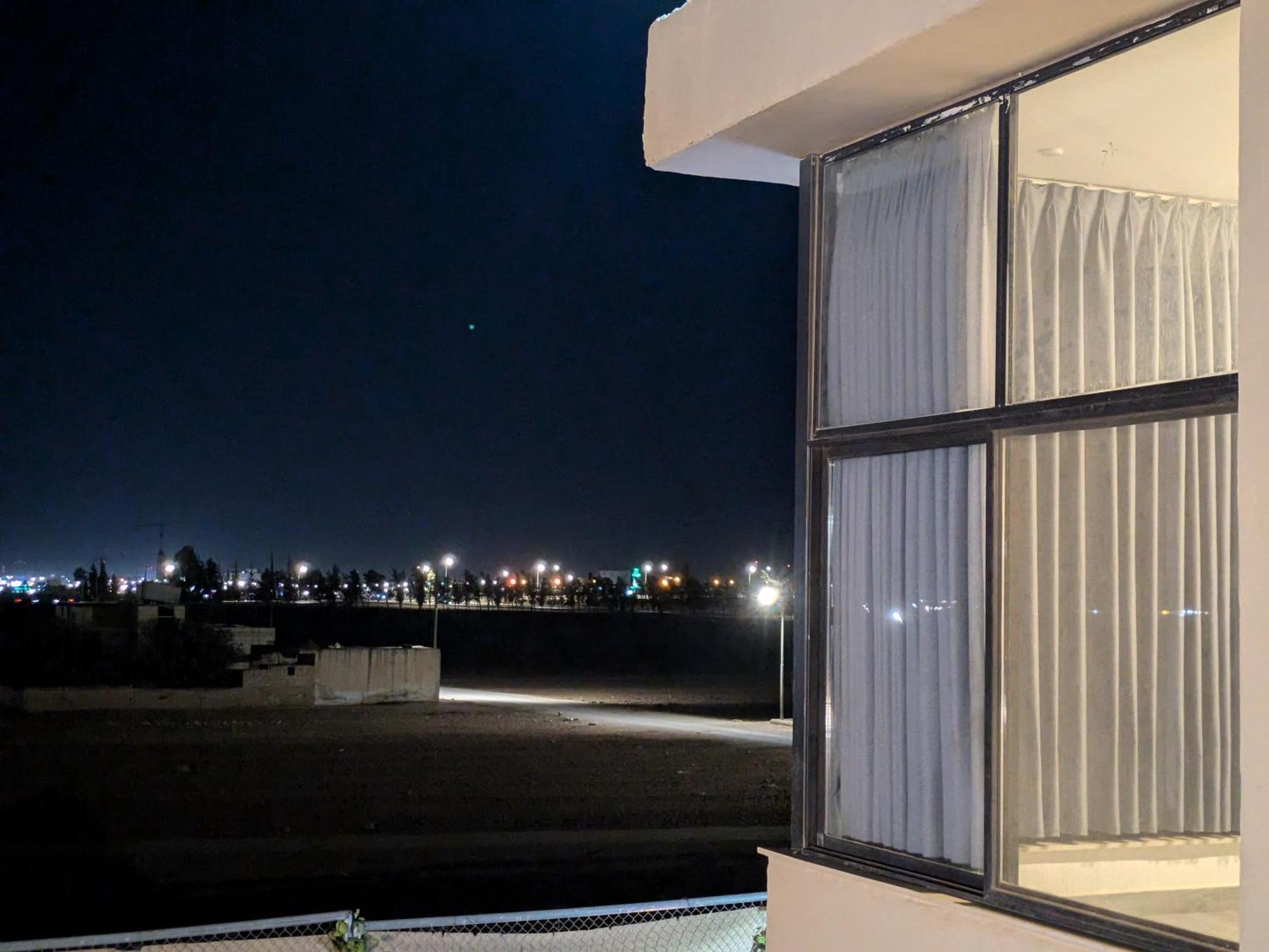 Aeropuerta Mini Villa - Private Layover Near Amman Airport Al Qastal Екстериор снимка